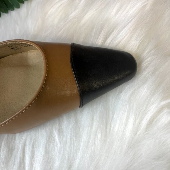 Boston Design Studio 2 Toned Heels Size 7 - Picture 7 of 9